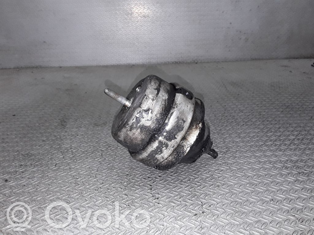 Engine mount bracket   4B0199379D