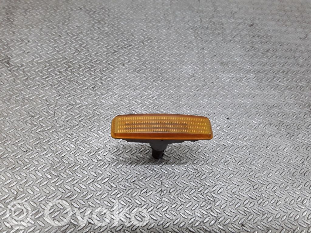 BMW 5 E39 Front fender indicator light 