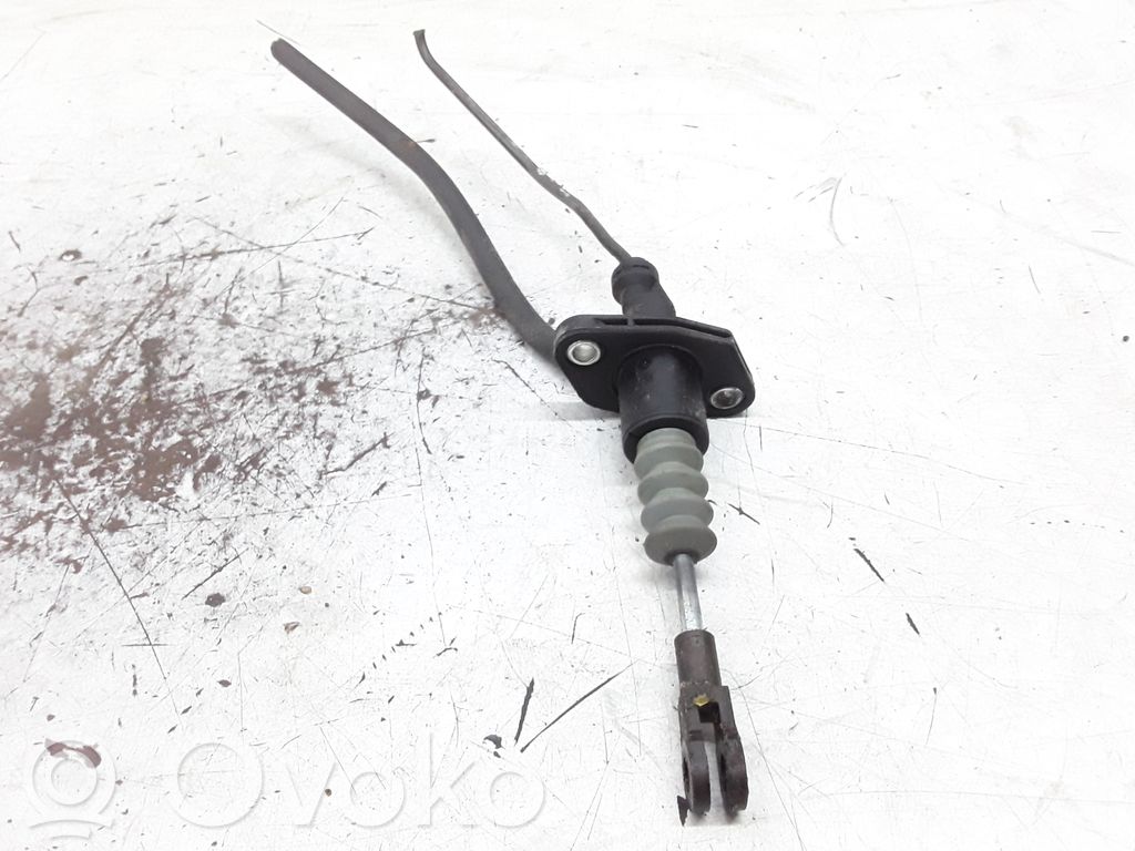 Saab 9-5 Clutch master cylinder 