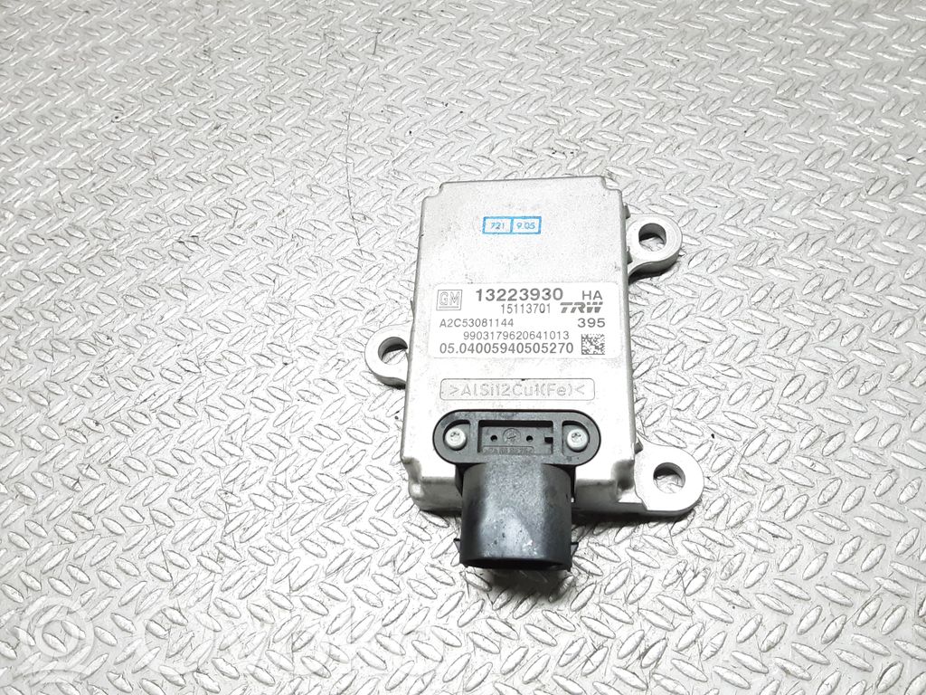 ESP Drehratensensor Querbeschleunigungssensor   13223930