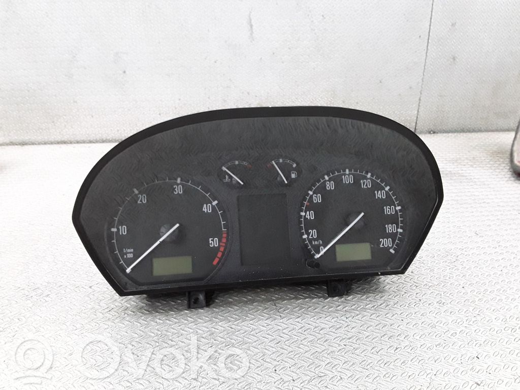 Skoda Fabia Mk1 (6Y) Velocímetro (tablero de instrumentos) 