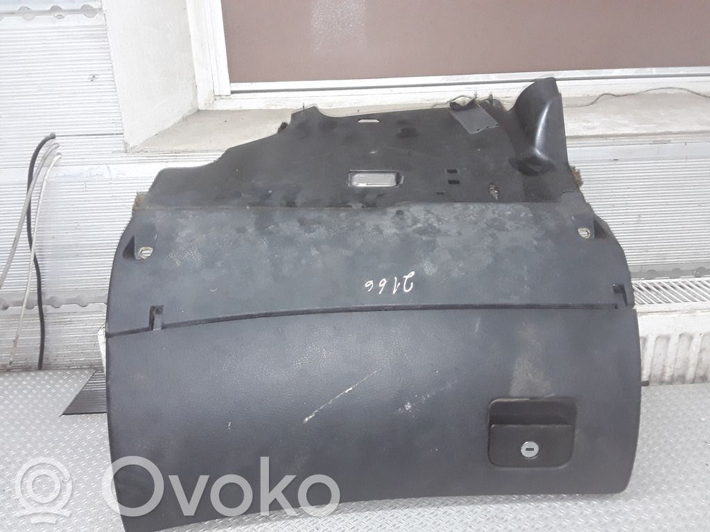 Audi A6 S6 C5 4B Glove box 