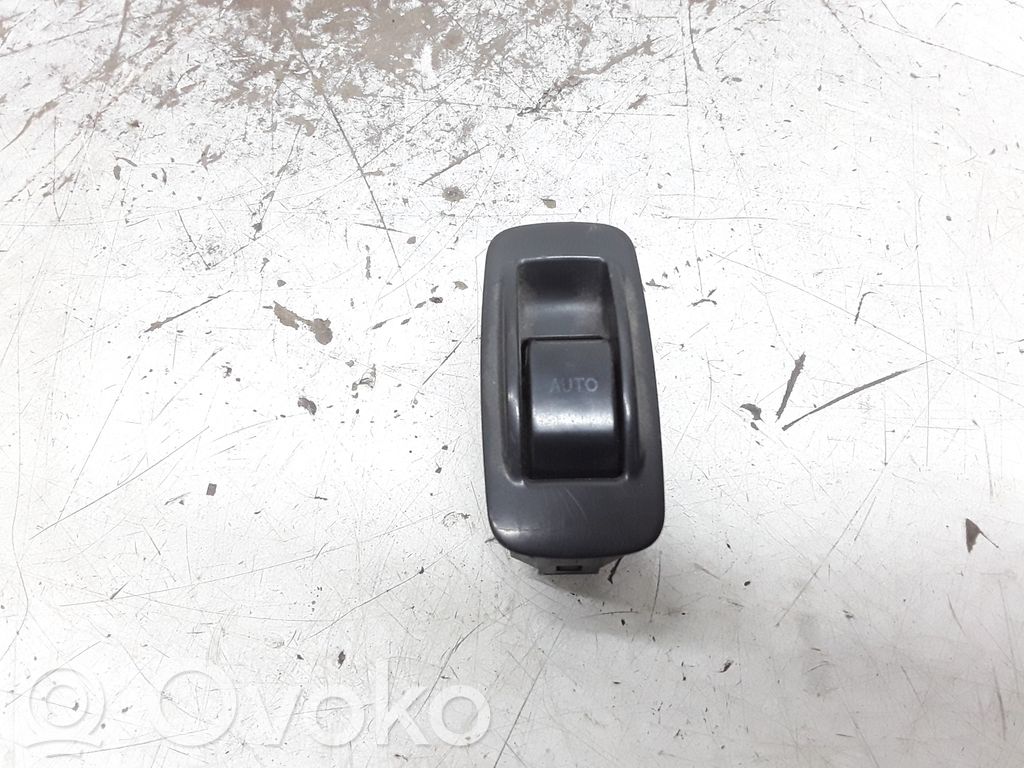 Toyota Corolla E120 E130 Electric window control switch 
