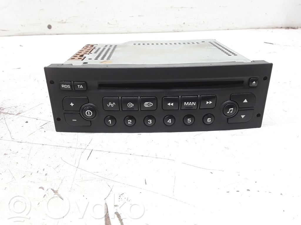 Radio / CD-Player / DVD-Player / Navigation   96488013XT00