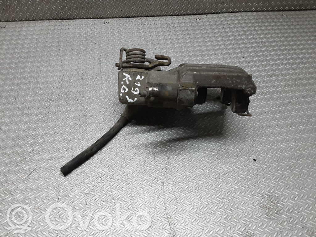 Rear brake caliper