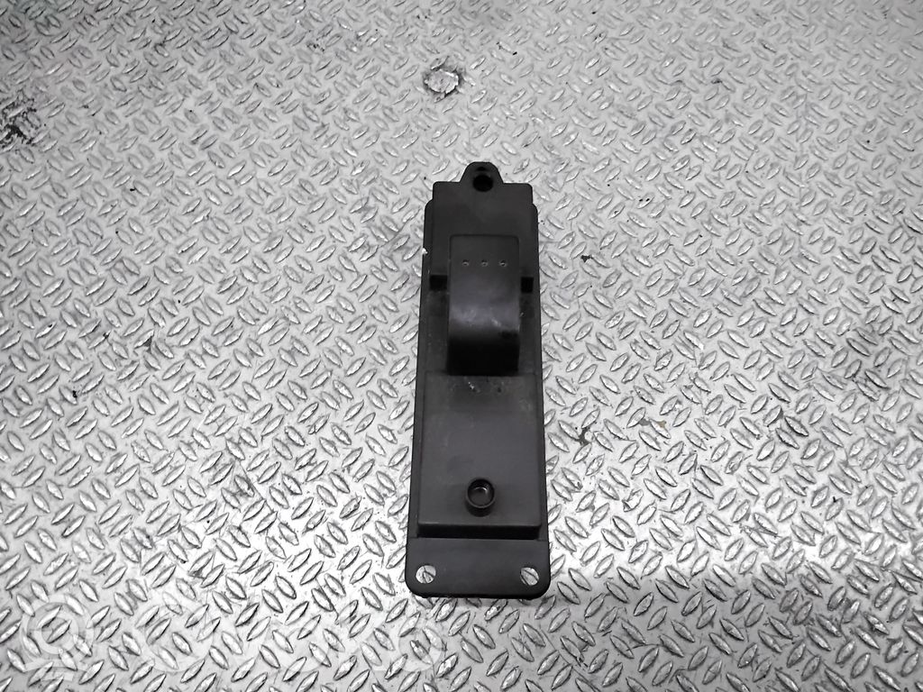 Mazda 3 I Electric window control switch 