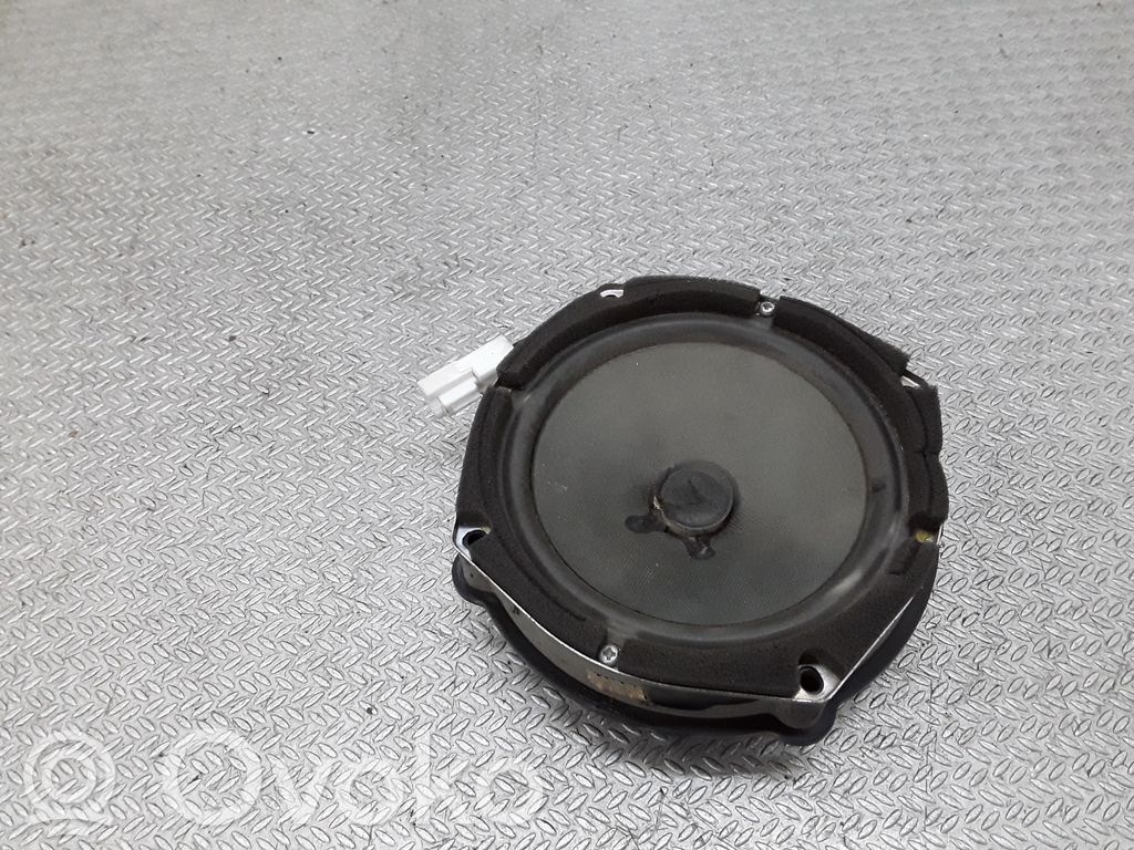 Chevrolet Lacetti Etuoven kaiutin 
