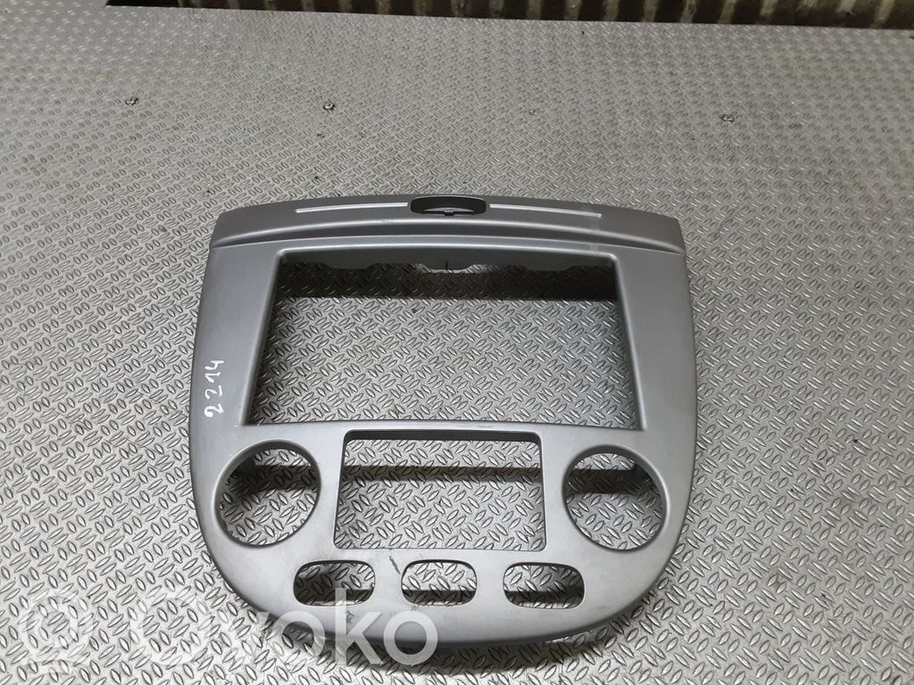 Chevrolet Lacetti Cadre, panneau d'unité radio / GPS 