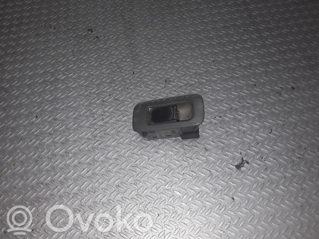 Suzuki Grand Vitara I Interruptor del elevalunas eléctrico 