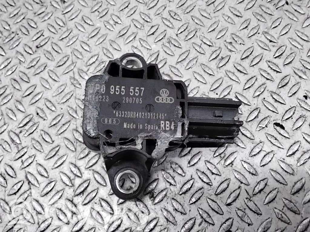 Airbagsensor Crashsensor Drucksensor   8P0955557