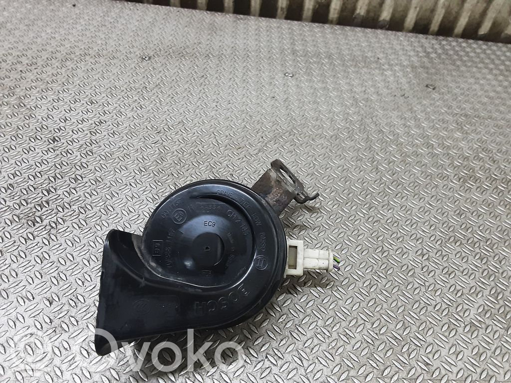 Skaņas signāls   E9703881157