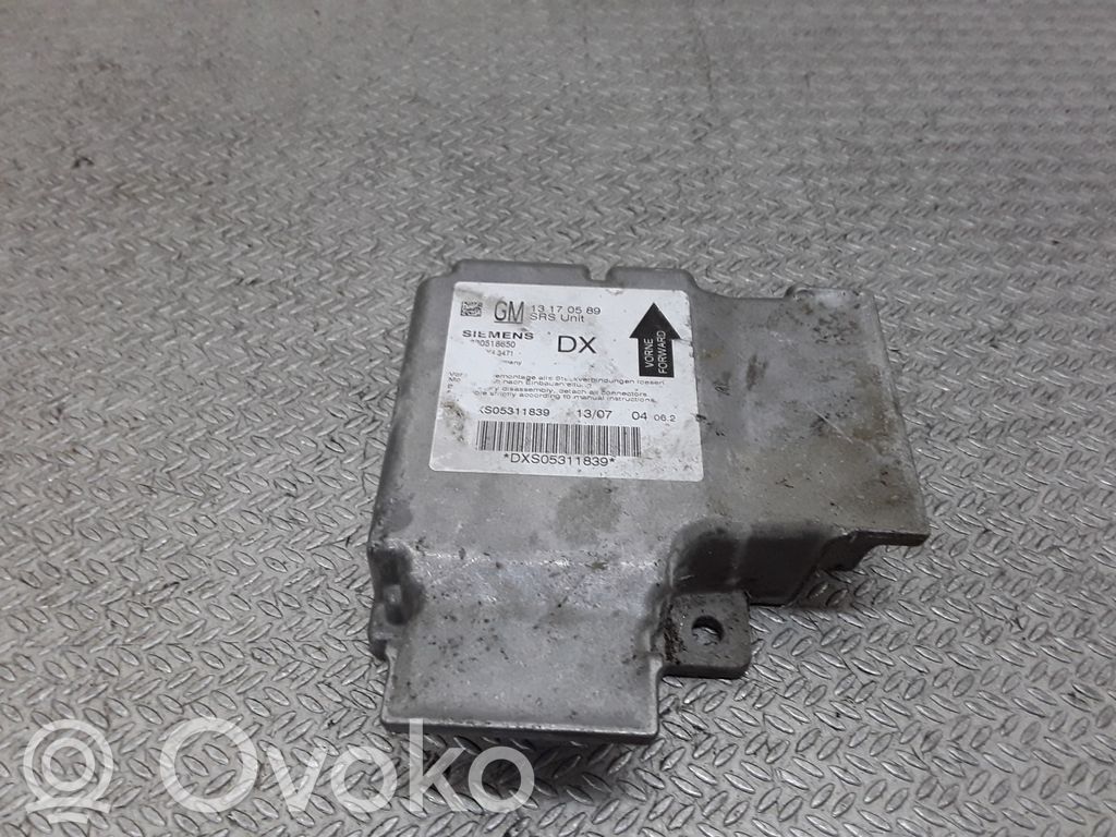 Turvatyynyn ohjainlaite/moduuli   13170589