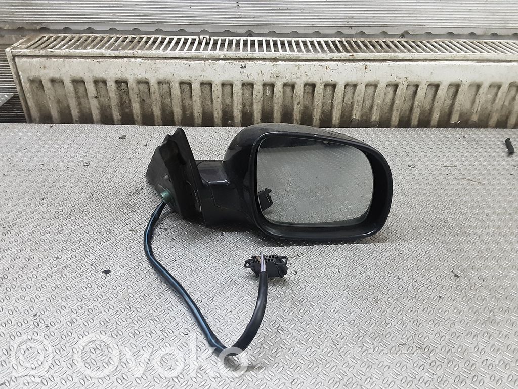 Espejo lateral eléctrico de la puerta delantera   E1020514