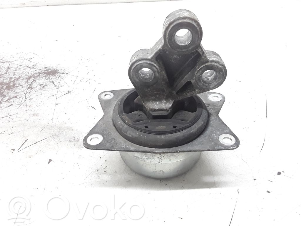 Opel Vectra C Engine mount bracket 