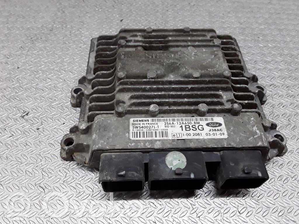 Ford Fiesta Engine control unit/module 
