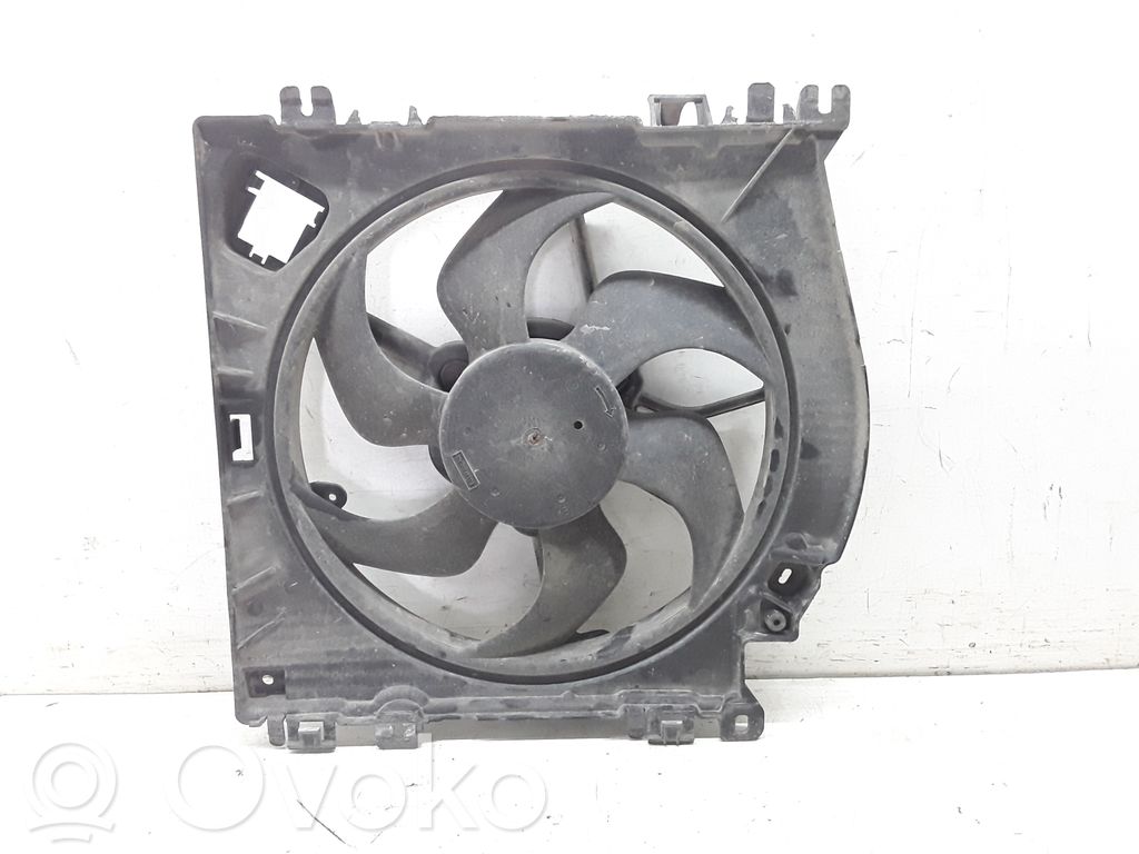 Elektrisks radiatoru ventilators   8200525991