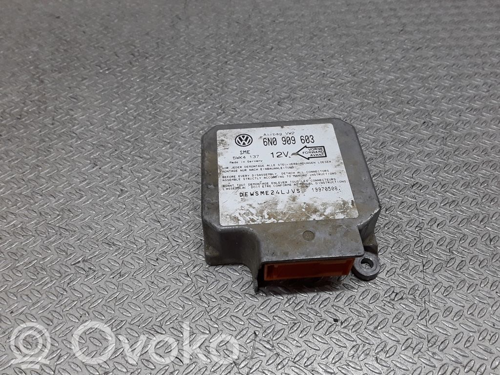Volkswagen Sharan Unitate/modul de comandă airbaguri 
