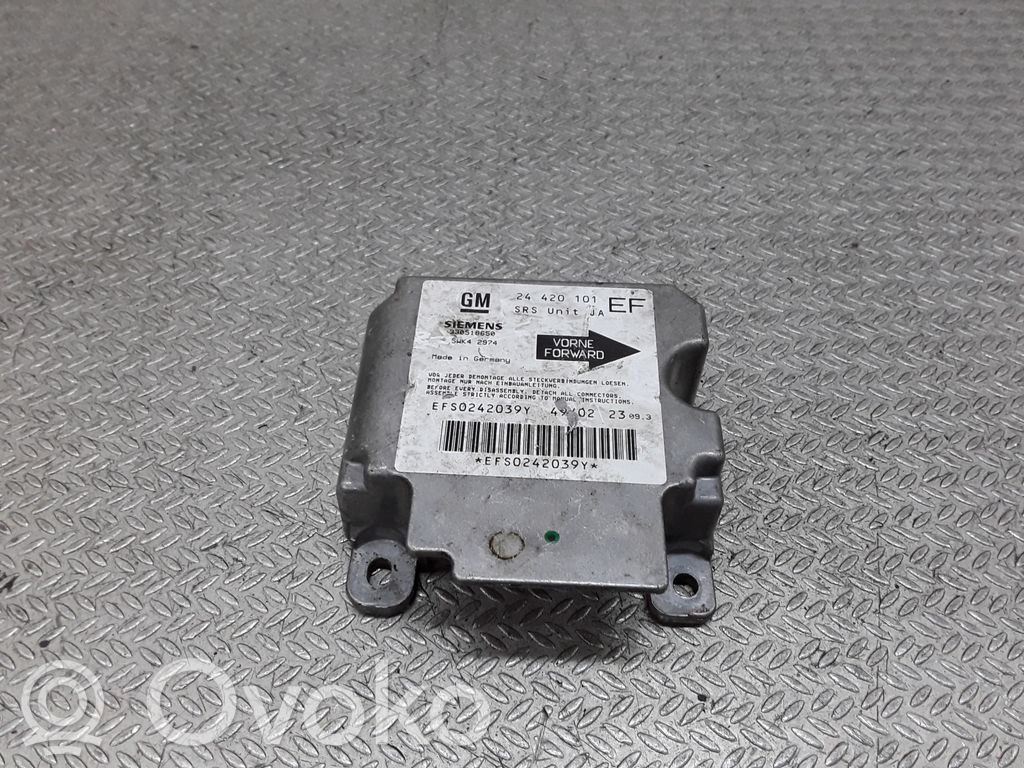 Opel Omega B2 Airbag control unit/module 