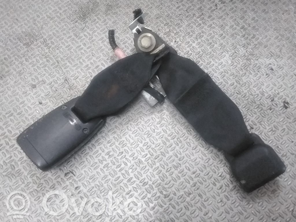 Mazda 3 I Hebilla del cinturón de seguridad trasero 