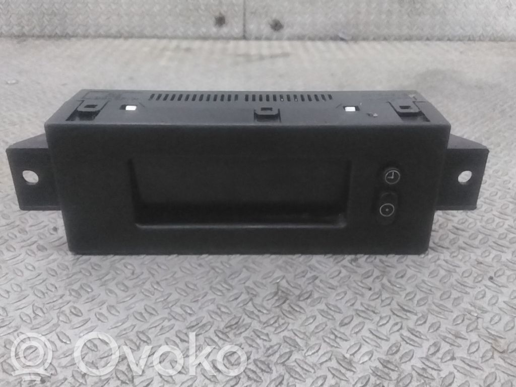 Opel Corsa D Ceas 