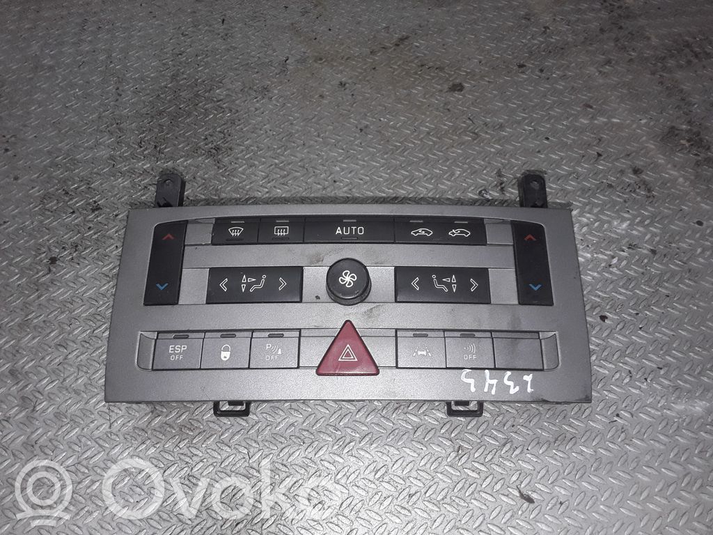 Climate control unit   96573328YW02