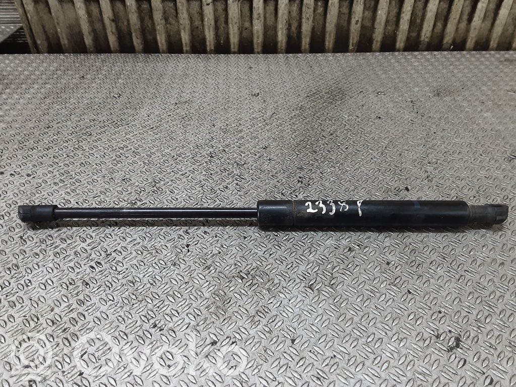 BMW 5 E39 Dzinēja pārsega amortizators 
