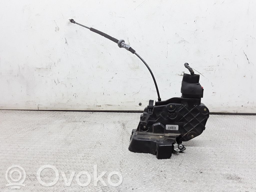 Volvo V50 Zamek drzwi przednich 