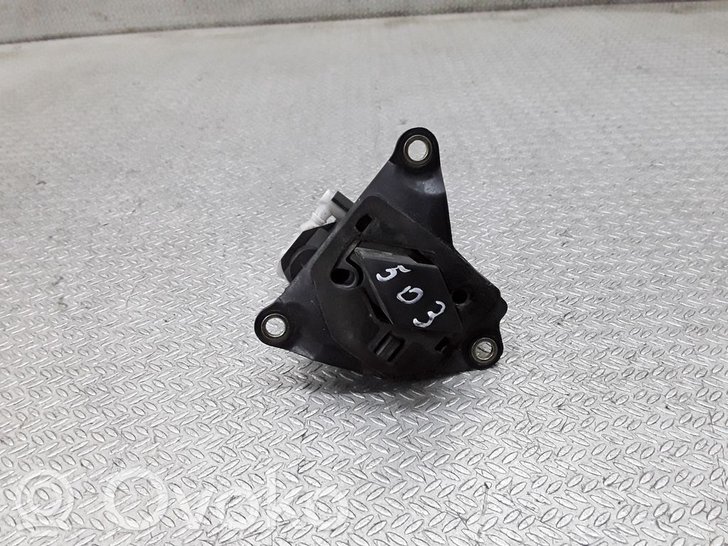 Renault Clio II Tailgate/trunk/boot exterior handle 
