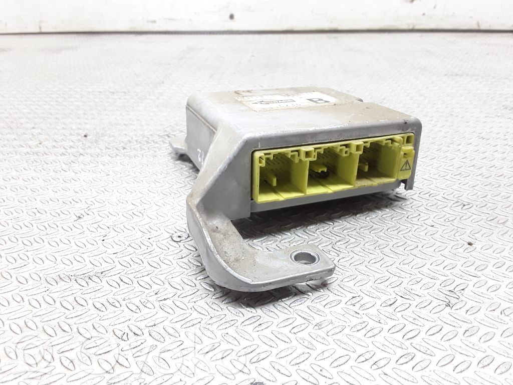 Unidad de control/módulo del Airbag   W2T80274