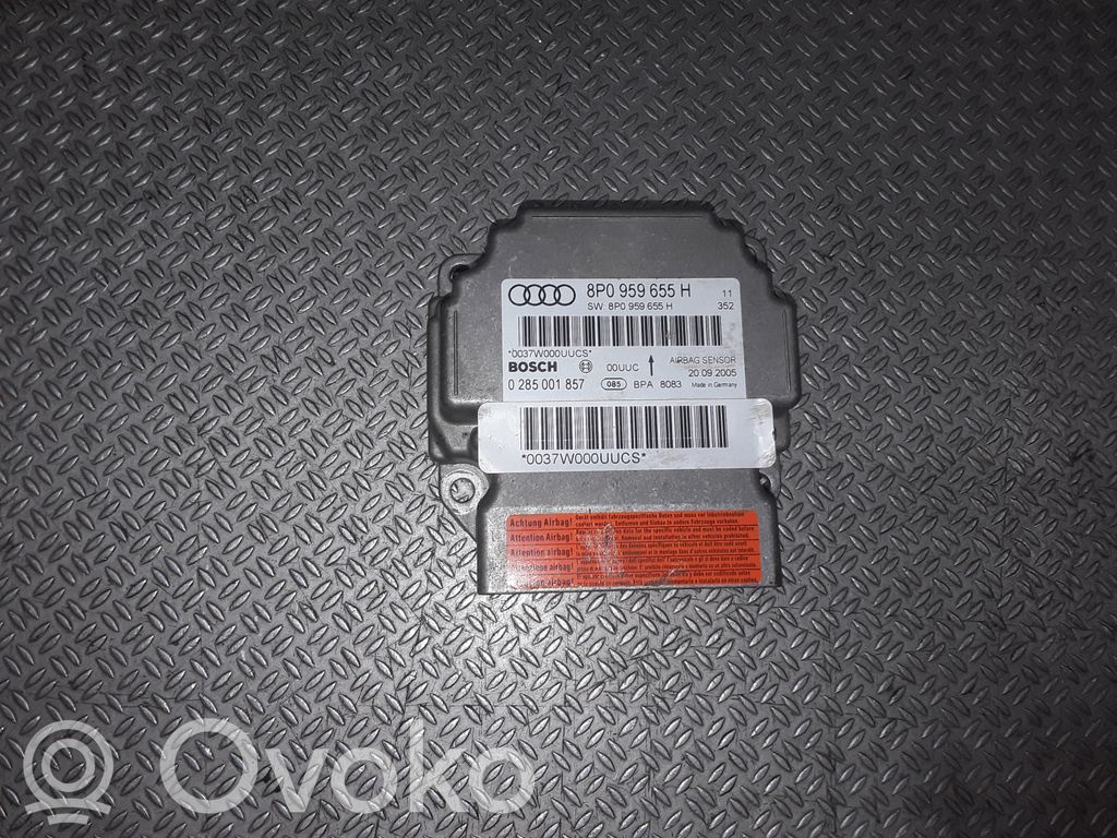 Audi A3 S3 8P Airbag control unit/module 