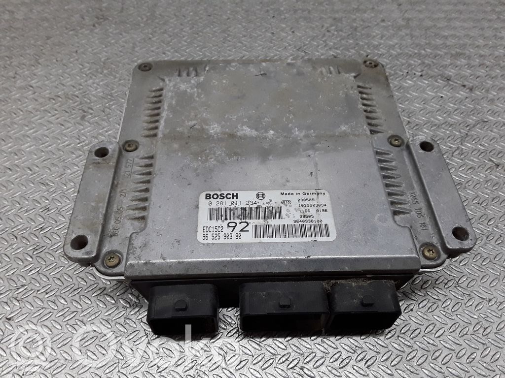 Citroen C8 Engine control unit/module 