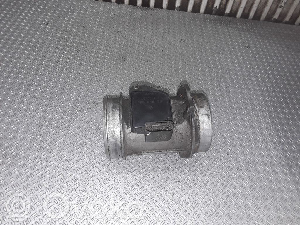 Audi A4 S4 B6 8E 8H Przepływomierz masowy powietrza MAF 