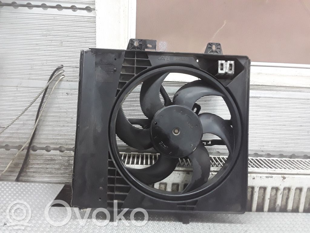 Elektrisks radiatoru ventilators   8240503FR