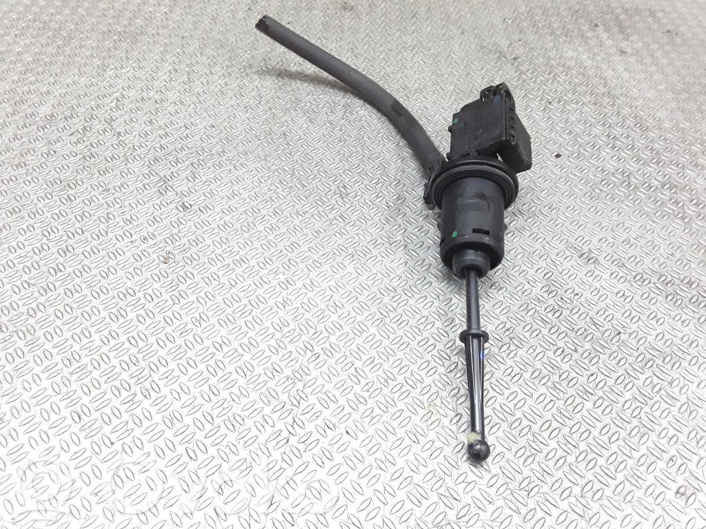 Volkswagen Jetta V Kytkimen pääsylinteri 