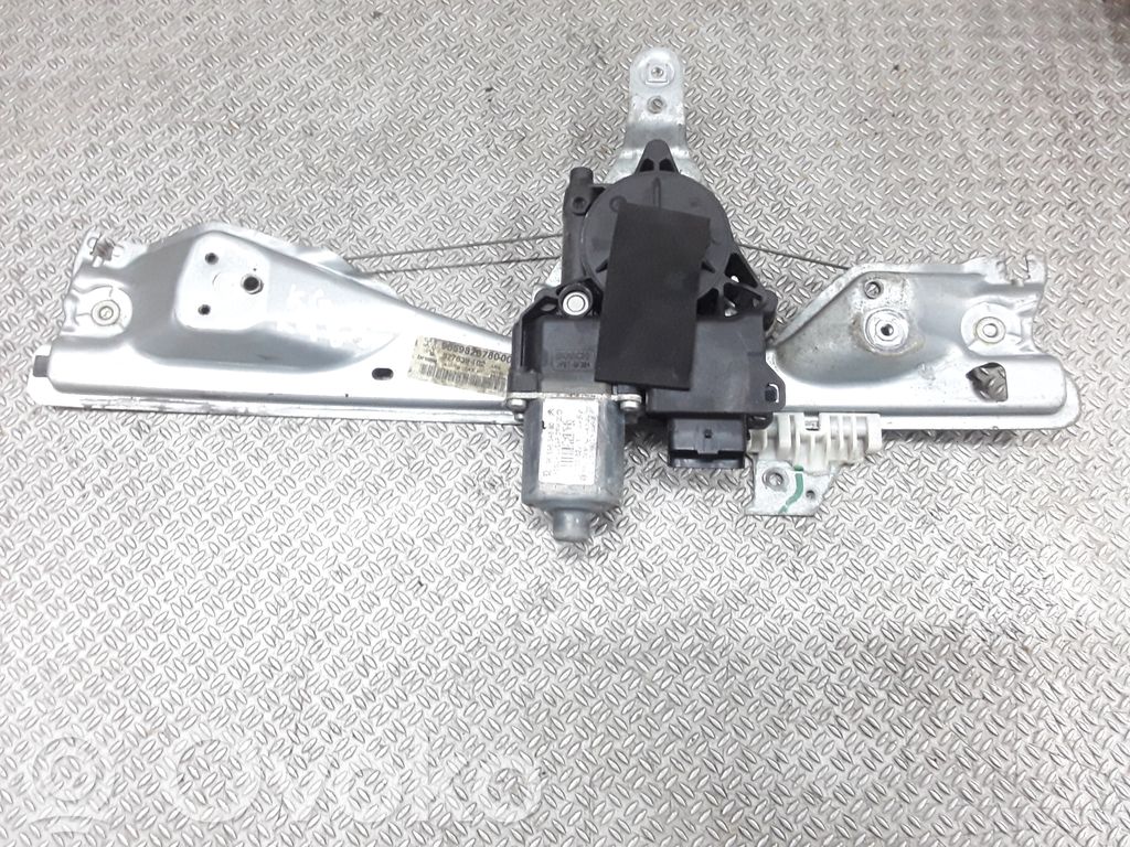 Peugeot 308 Elektryczny podnośnik szyby drzwi tylnych 