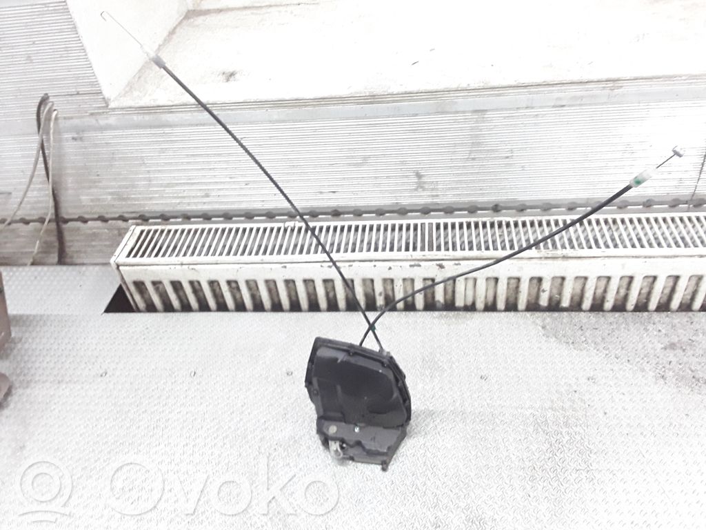 Задний замок