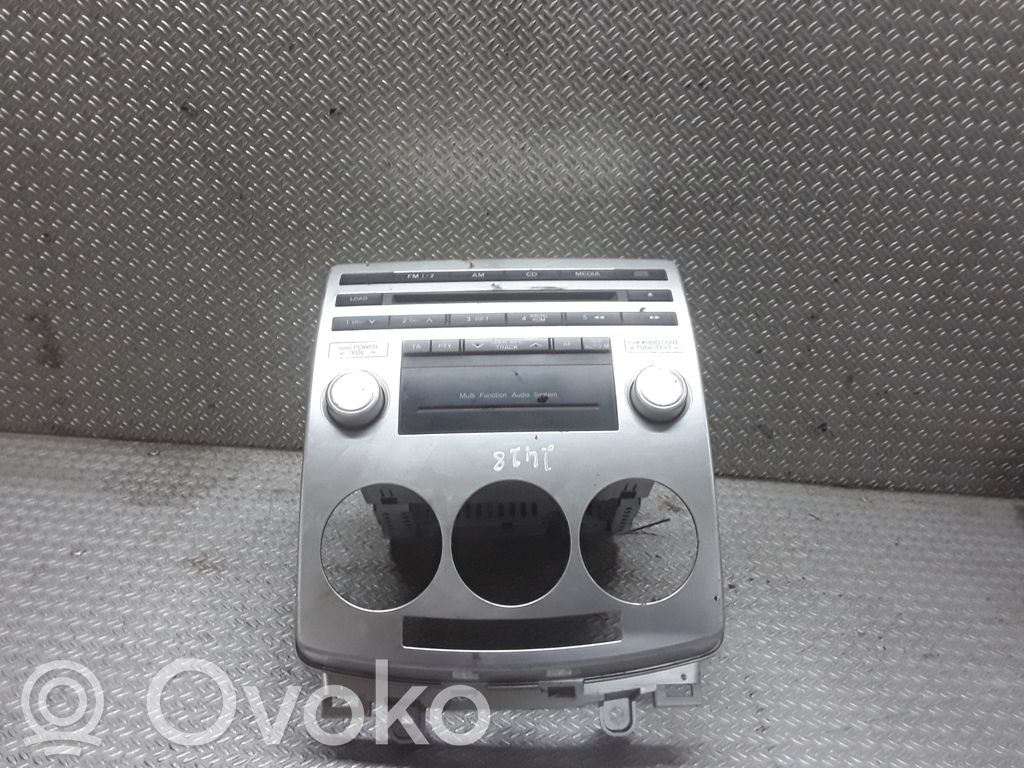 Radio/CD/DVD/GPS head unit   E11022764