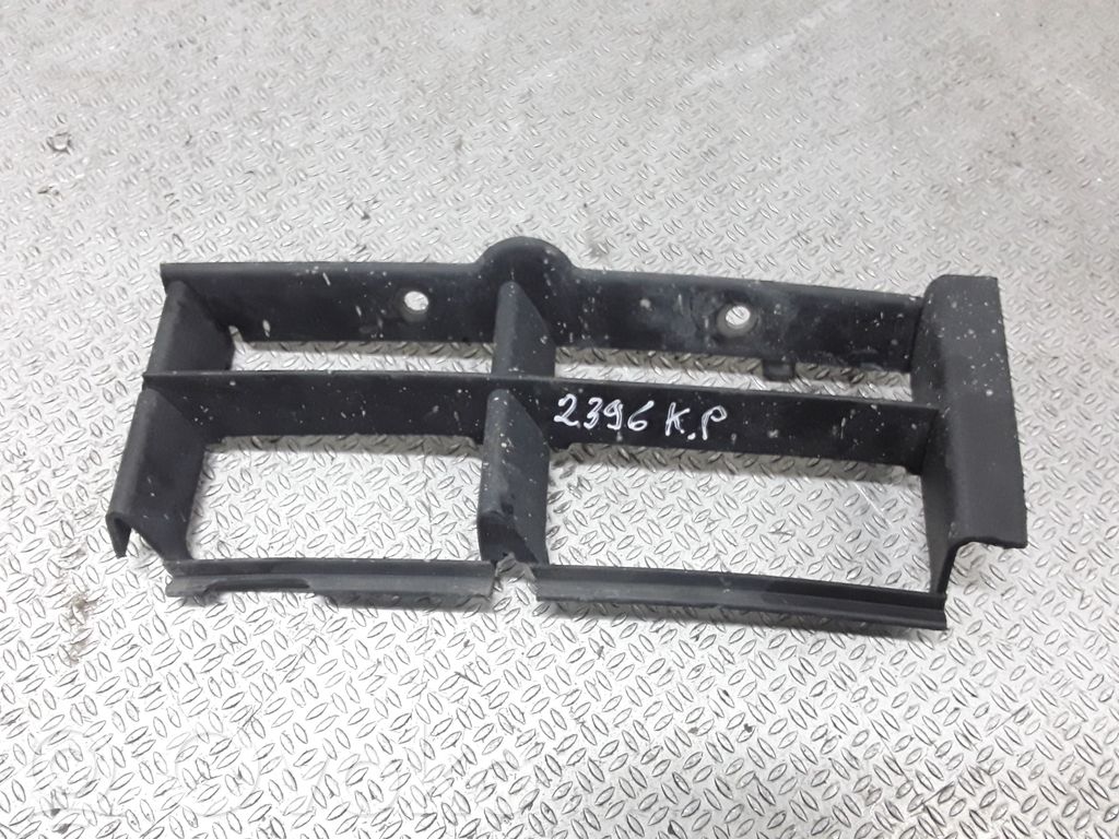 BMW 5 E39 Front bumper lower grill 