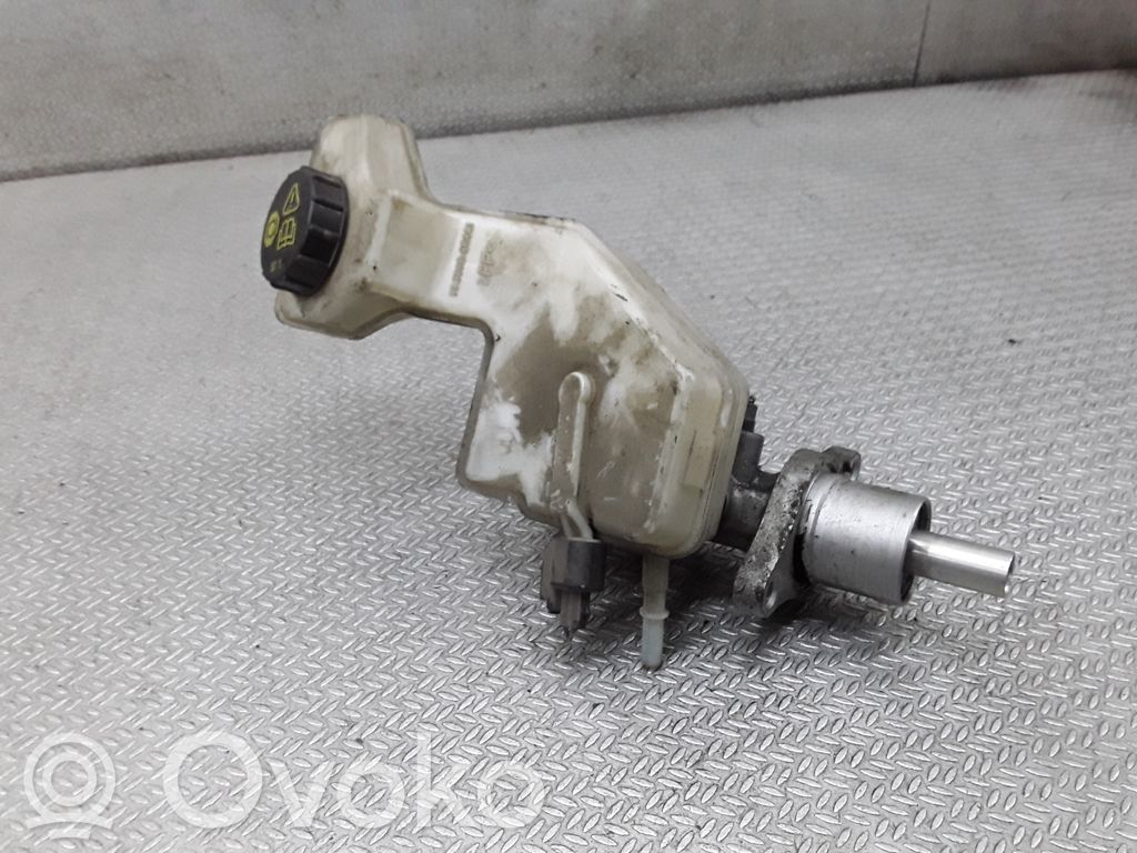 Mazda 3 I Pääjarrusylinteri 
