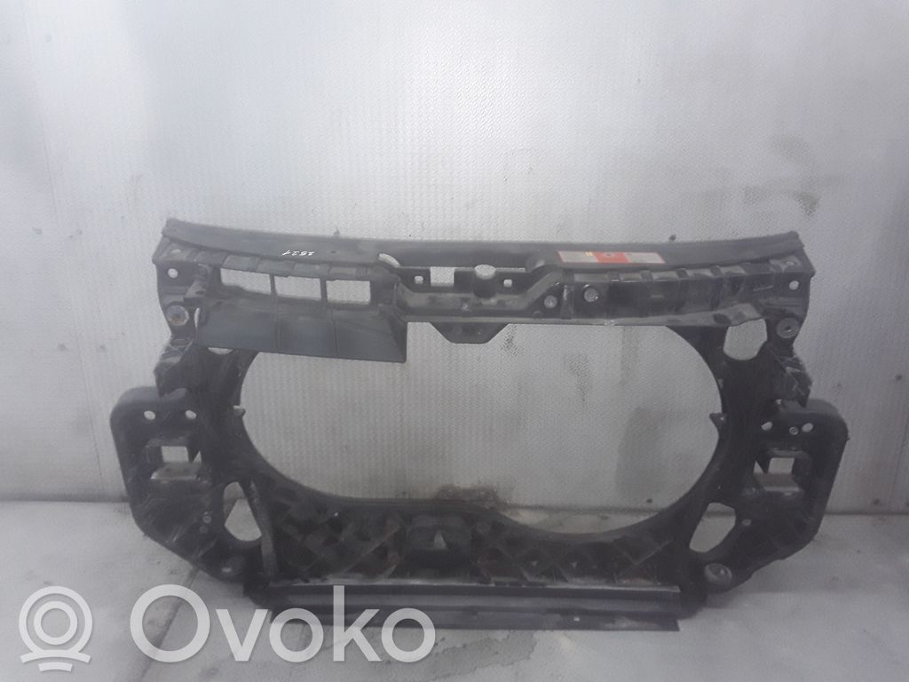 Audi A6 S6 C6 4F Radiatorių panelė 