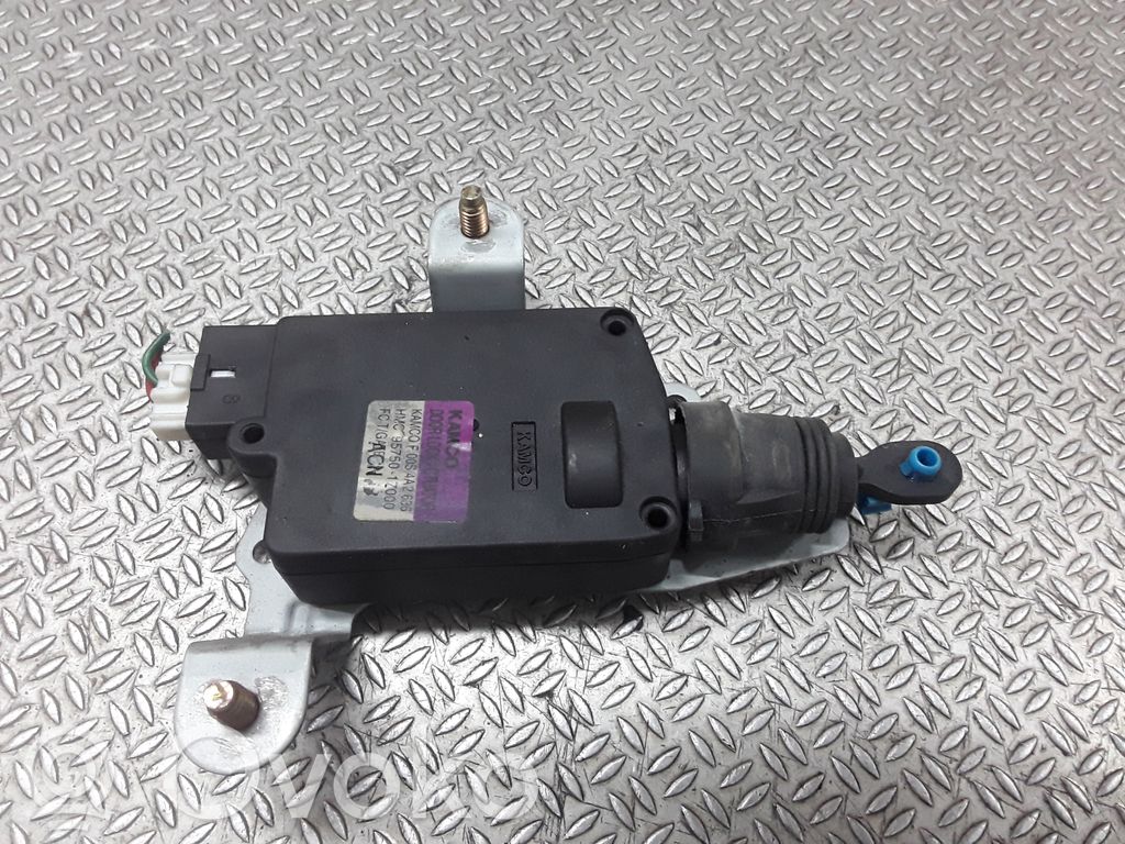 Central locking relay   F00S4A2636