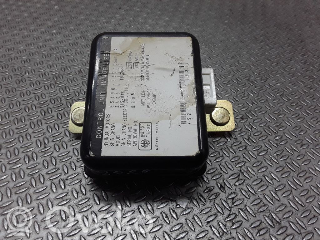 Immobilizer control unit/module   9540038500