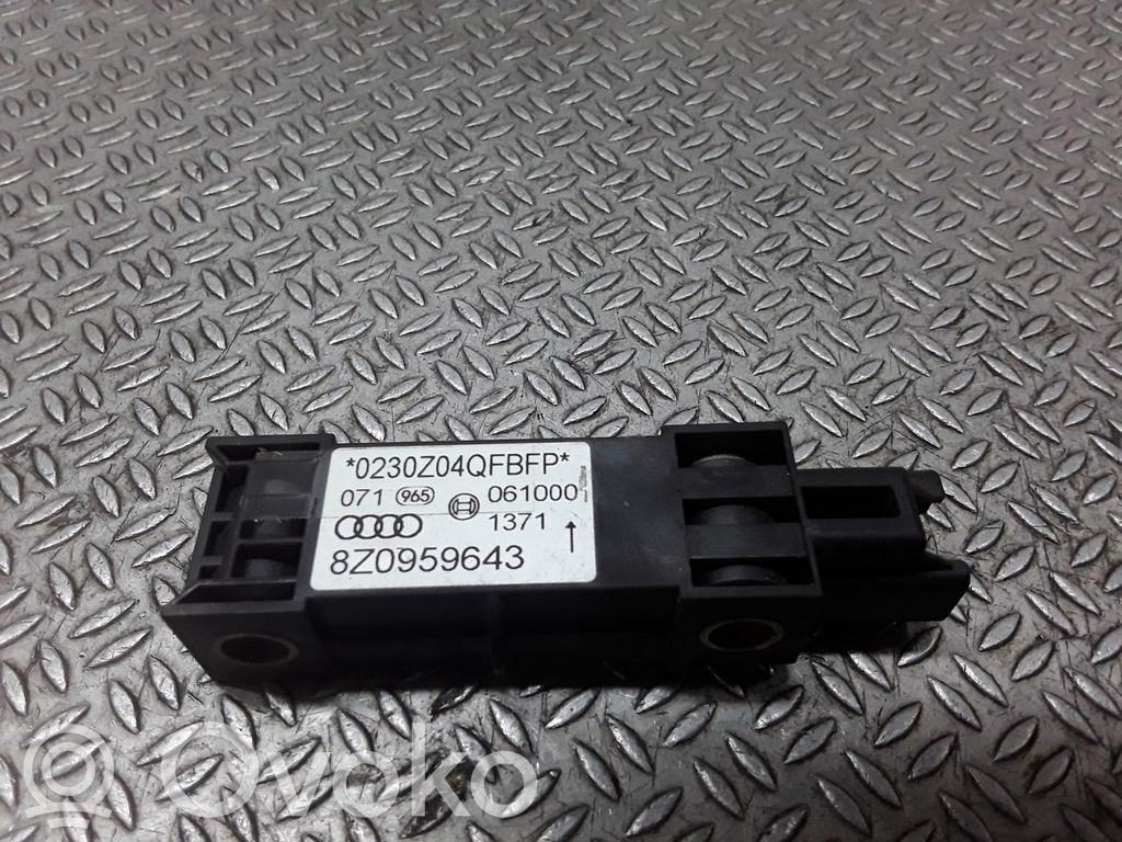 Airbag deployment crash/impact sensor   8Z0959643