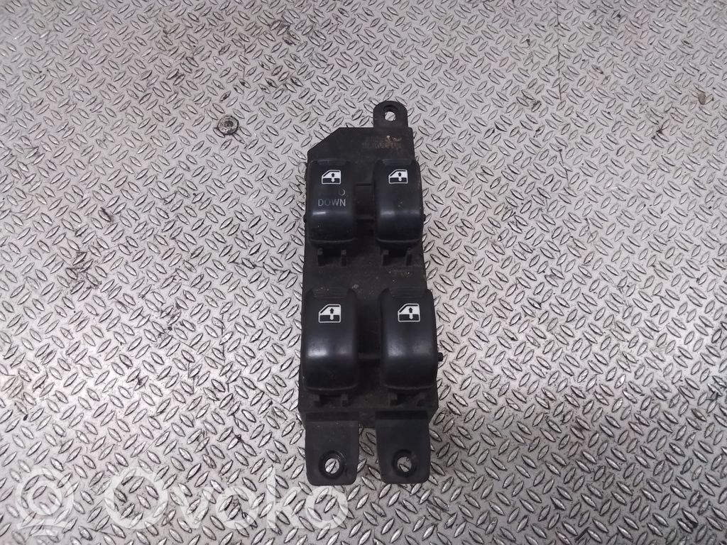 Electric window control switch   9357026000