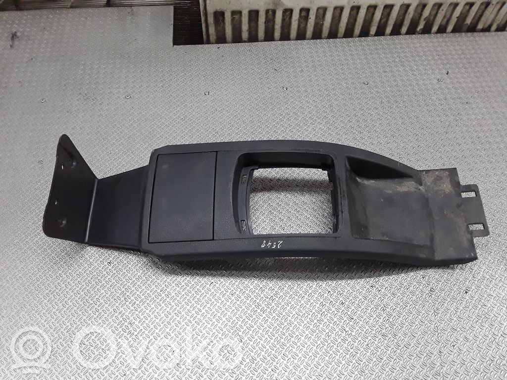 Volkswagen Polo IV 9N3 Ramă manetă schimbător viteze 
