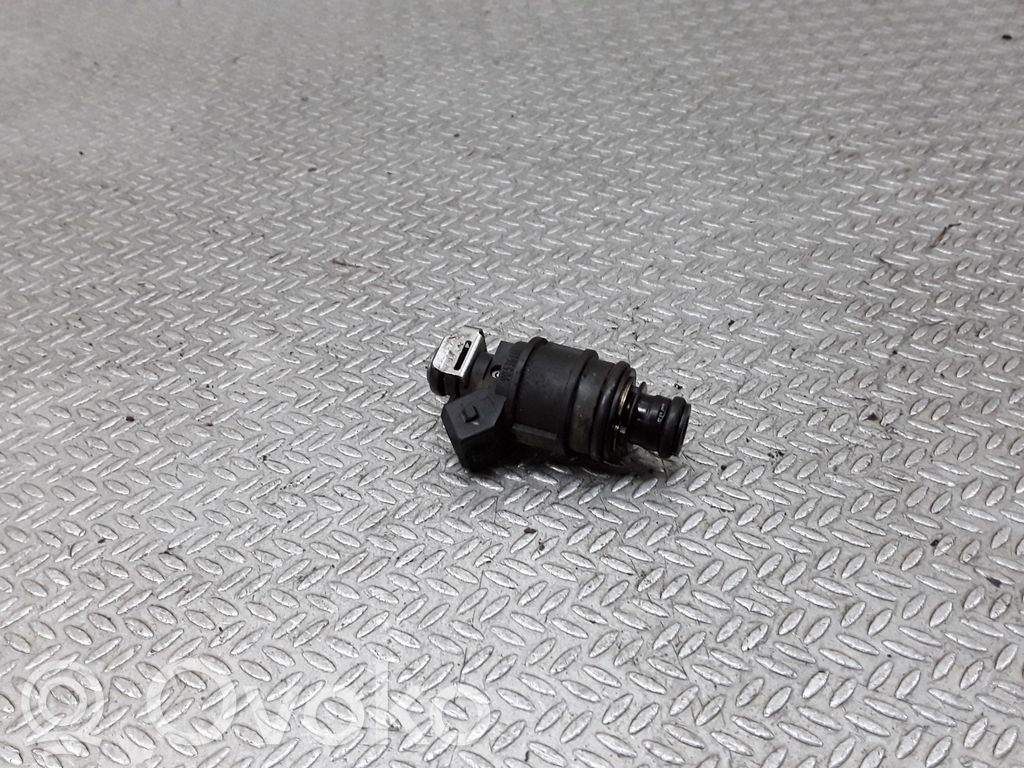 Fuel injector   90536149