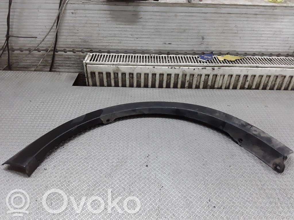 Listwa / Nakładka na błotnik przedni   612043