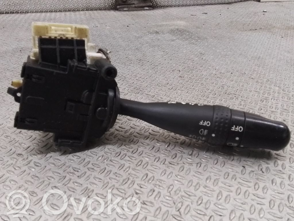 Toyota Corolla Verso E121 Indicator stalk 