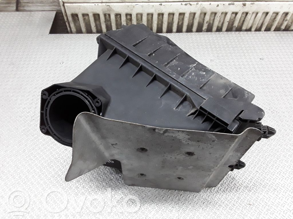 Audi A4 S4 B6 8E 8H Scatola del filtro dell’aria 