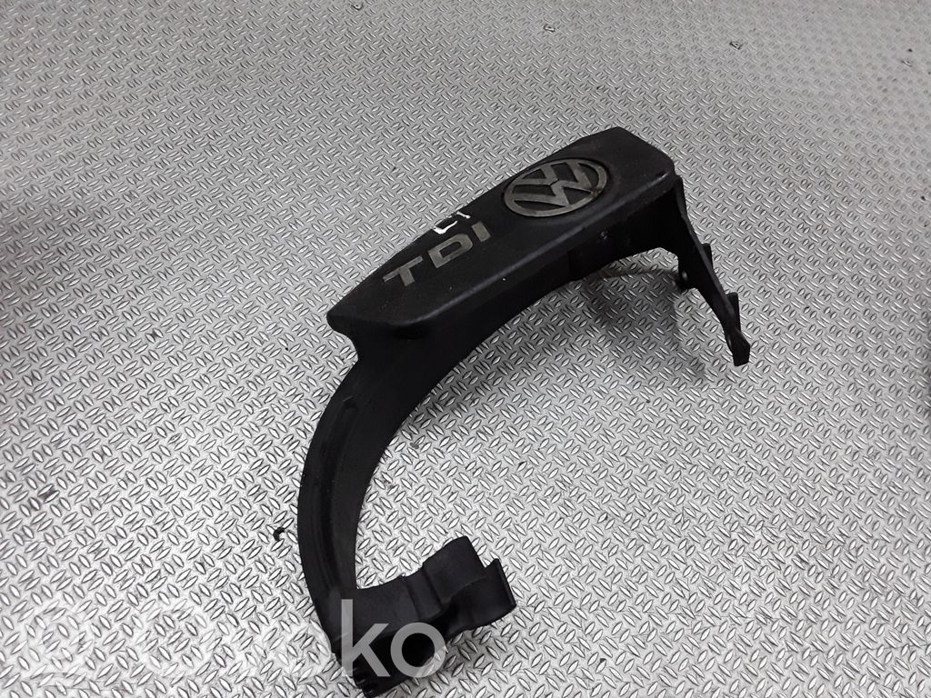 Cubierta del motor (embellecedor)   074131561C